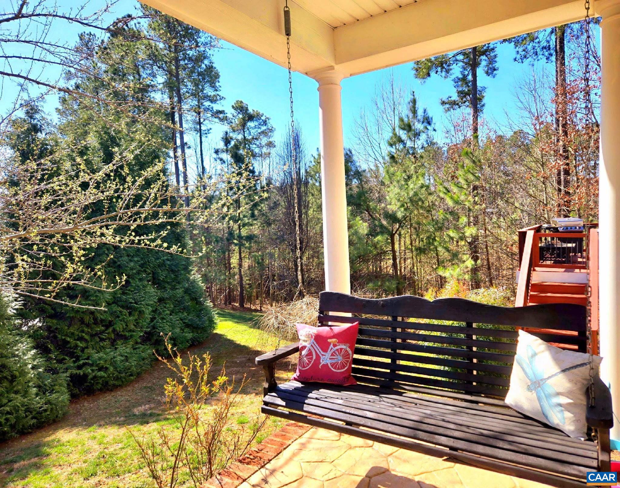 SPRING CREEK - Residential