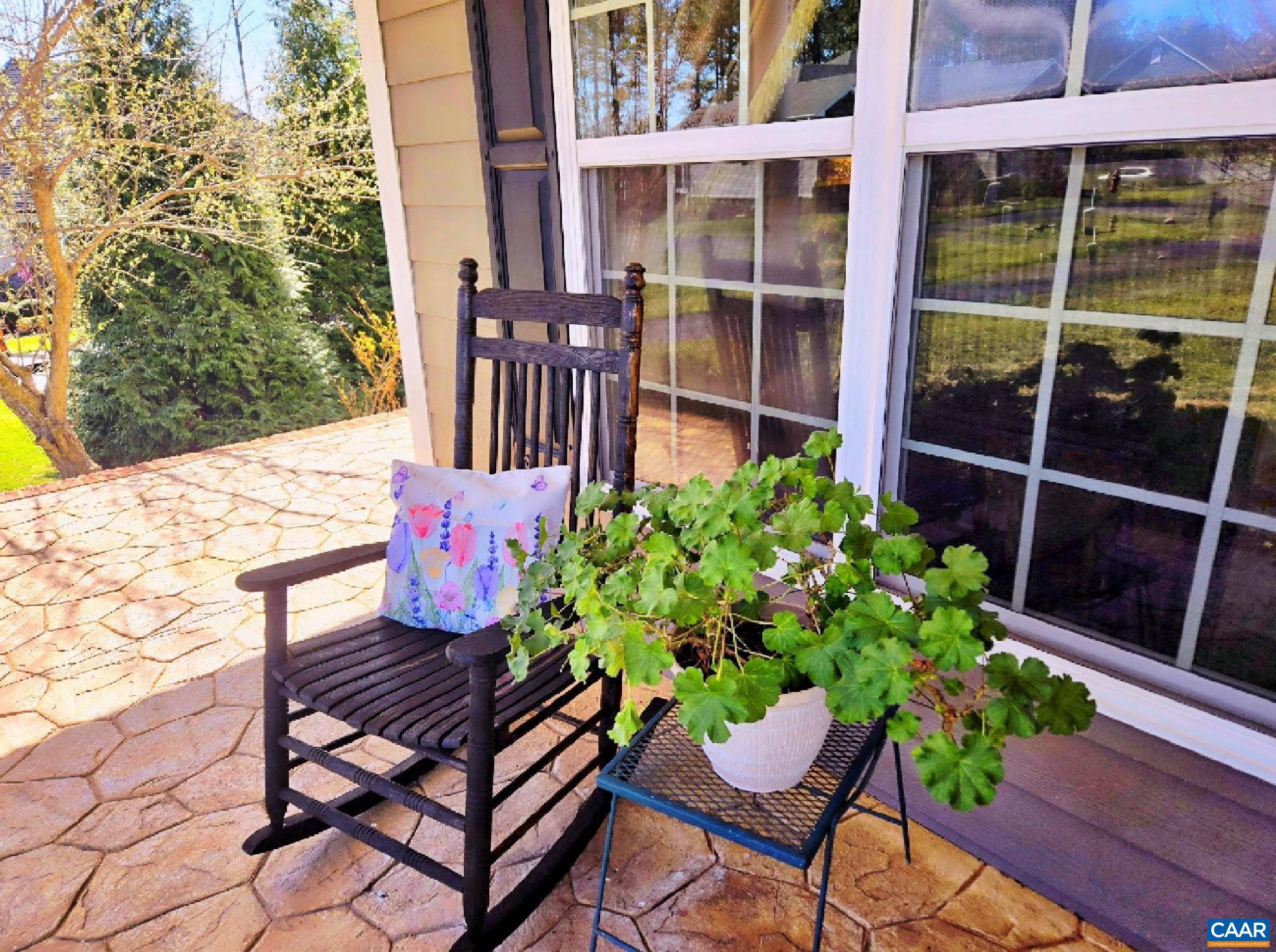 SPRING CREEK - Residential