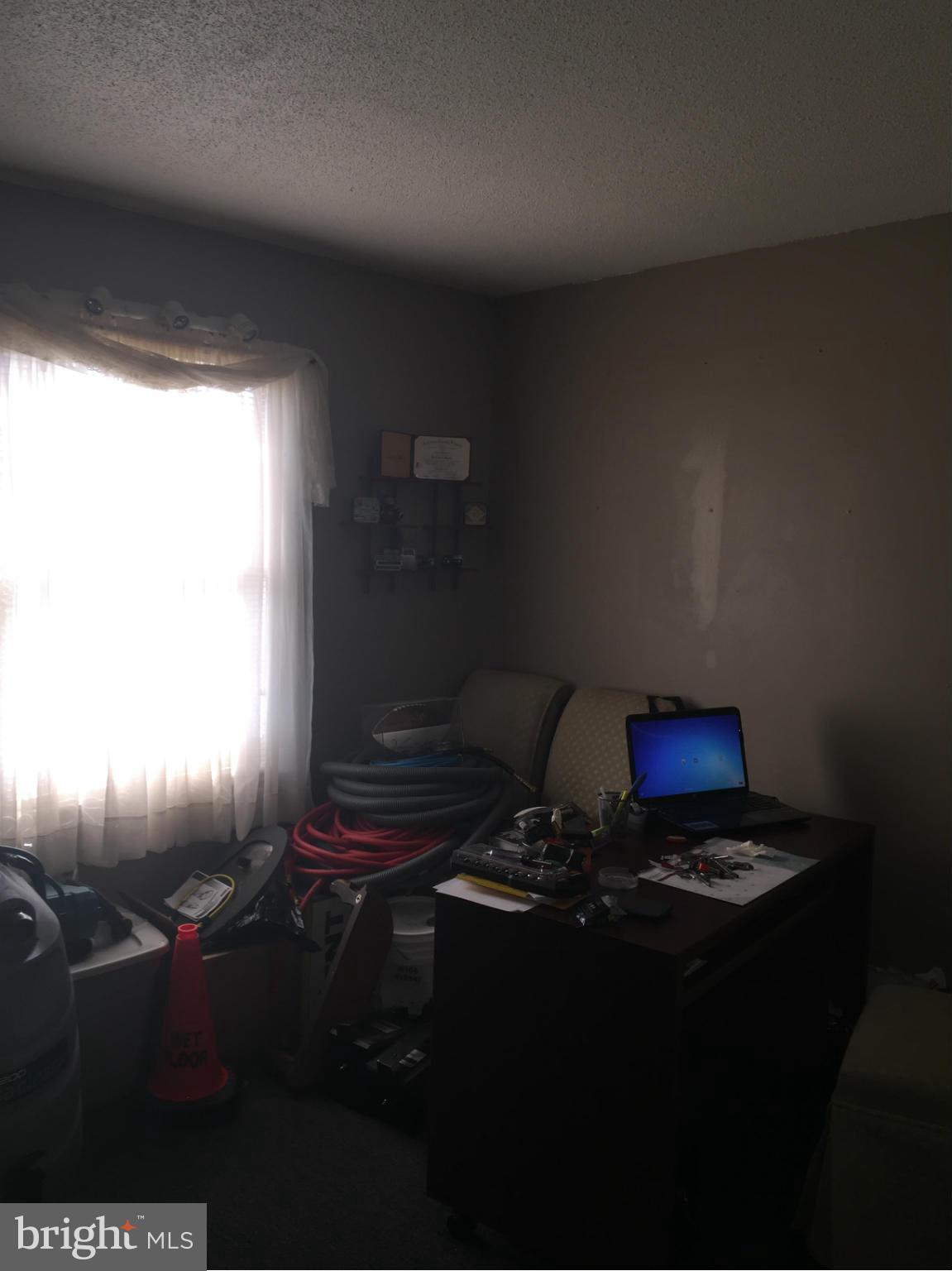 PATRICK HENRY ESTATES - Residential