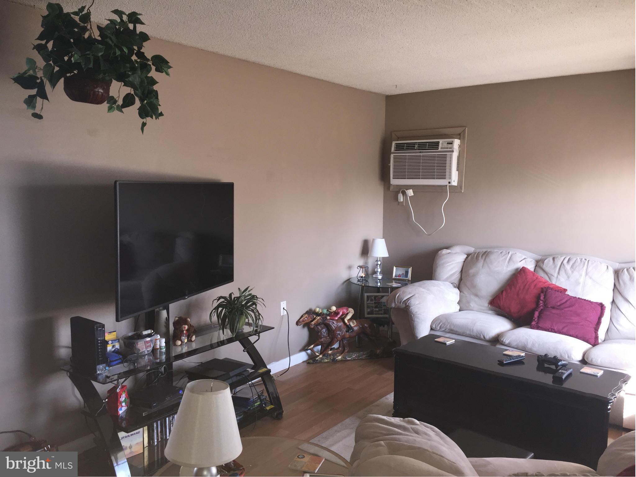 PATRICK HENRY ESTATES - Residential