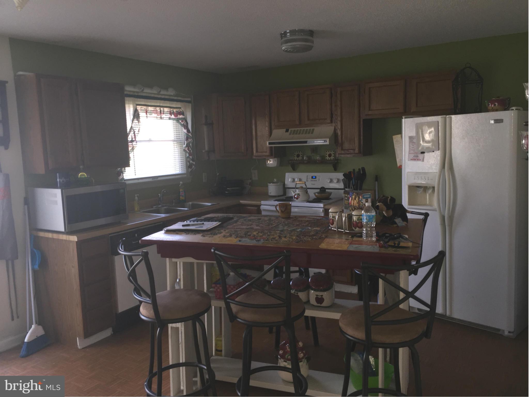 PATRICK HENRY ESTATES - Residential