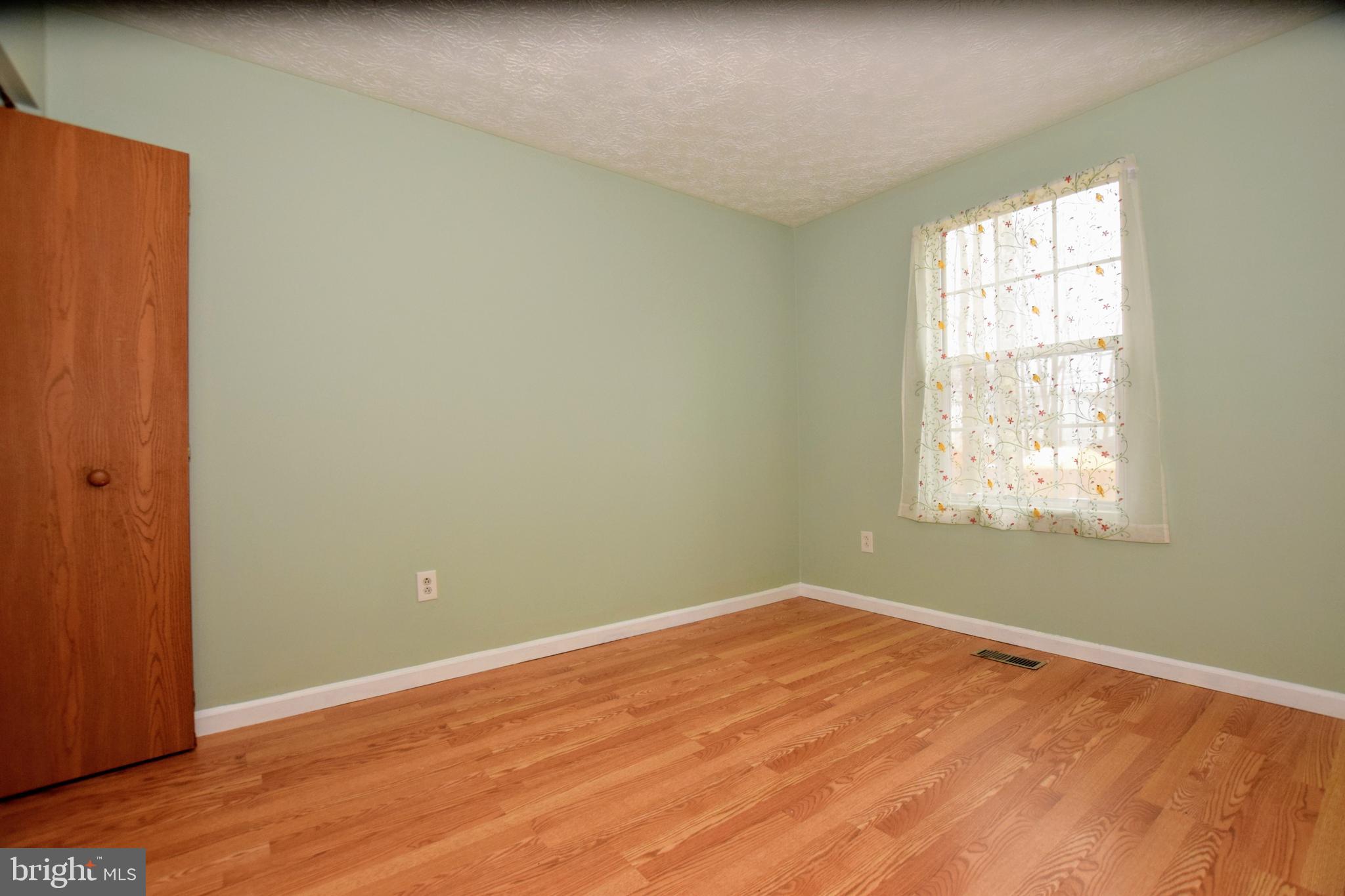 HARBOUR OAKS - Residential