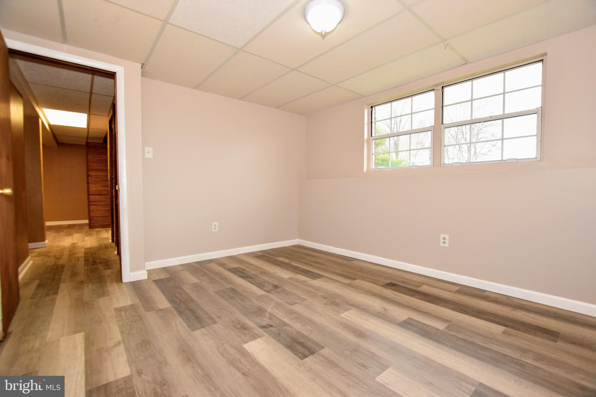 HARBOUR OAKS - Residential