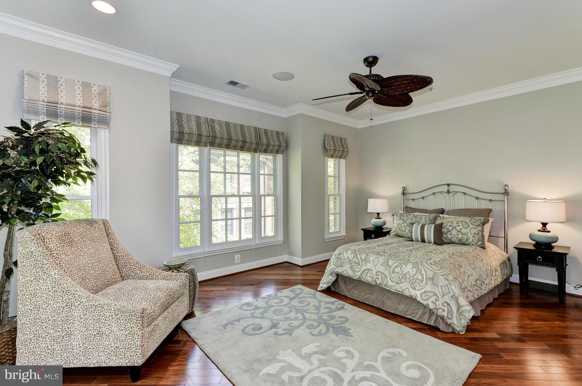 EDGEMOOR - Residential