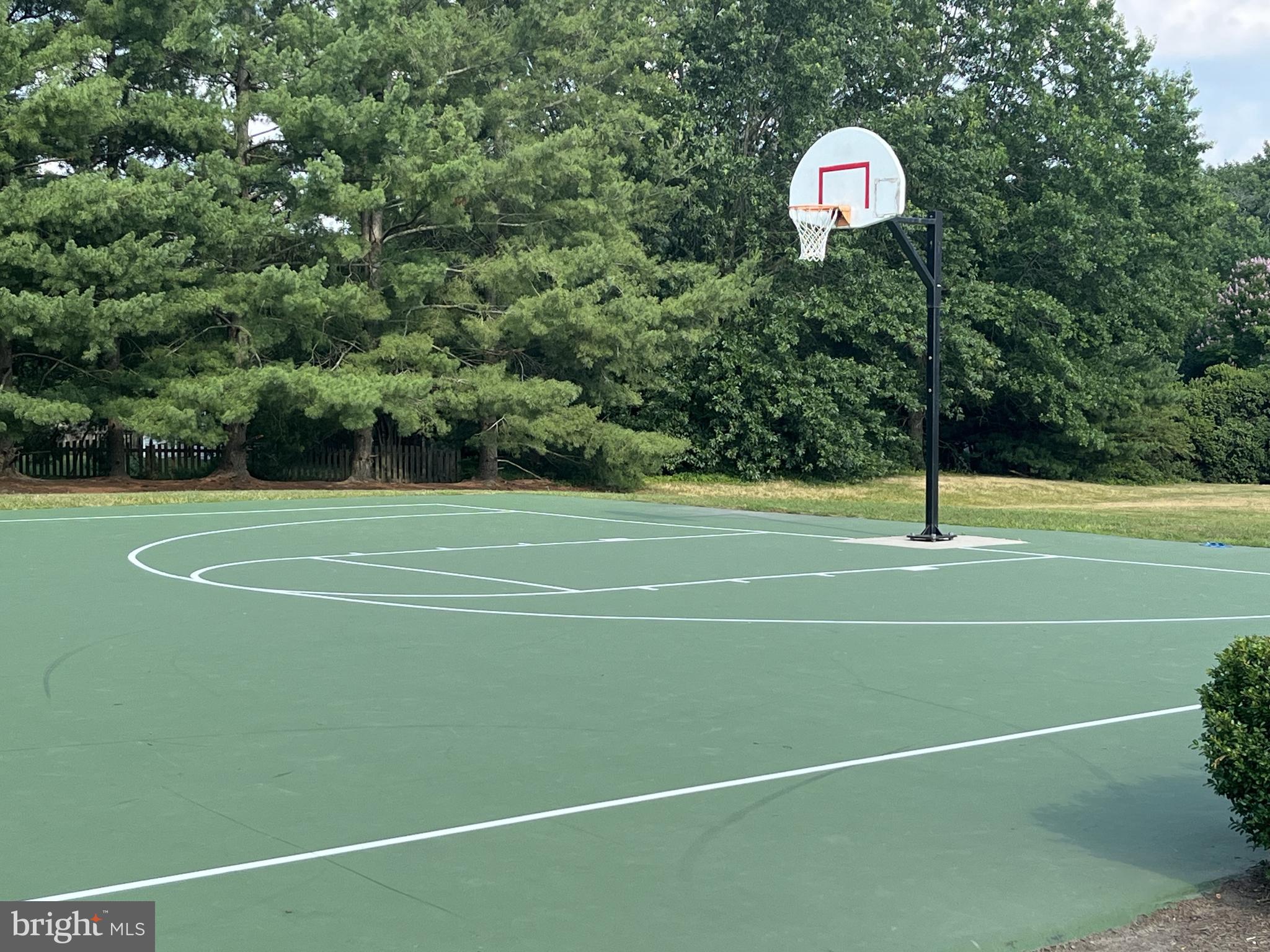 FOX POINT - Residential