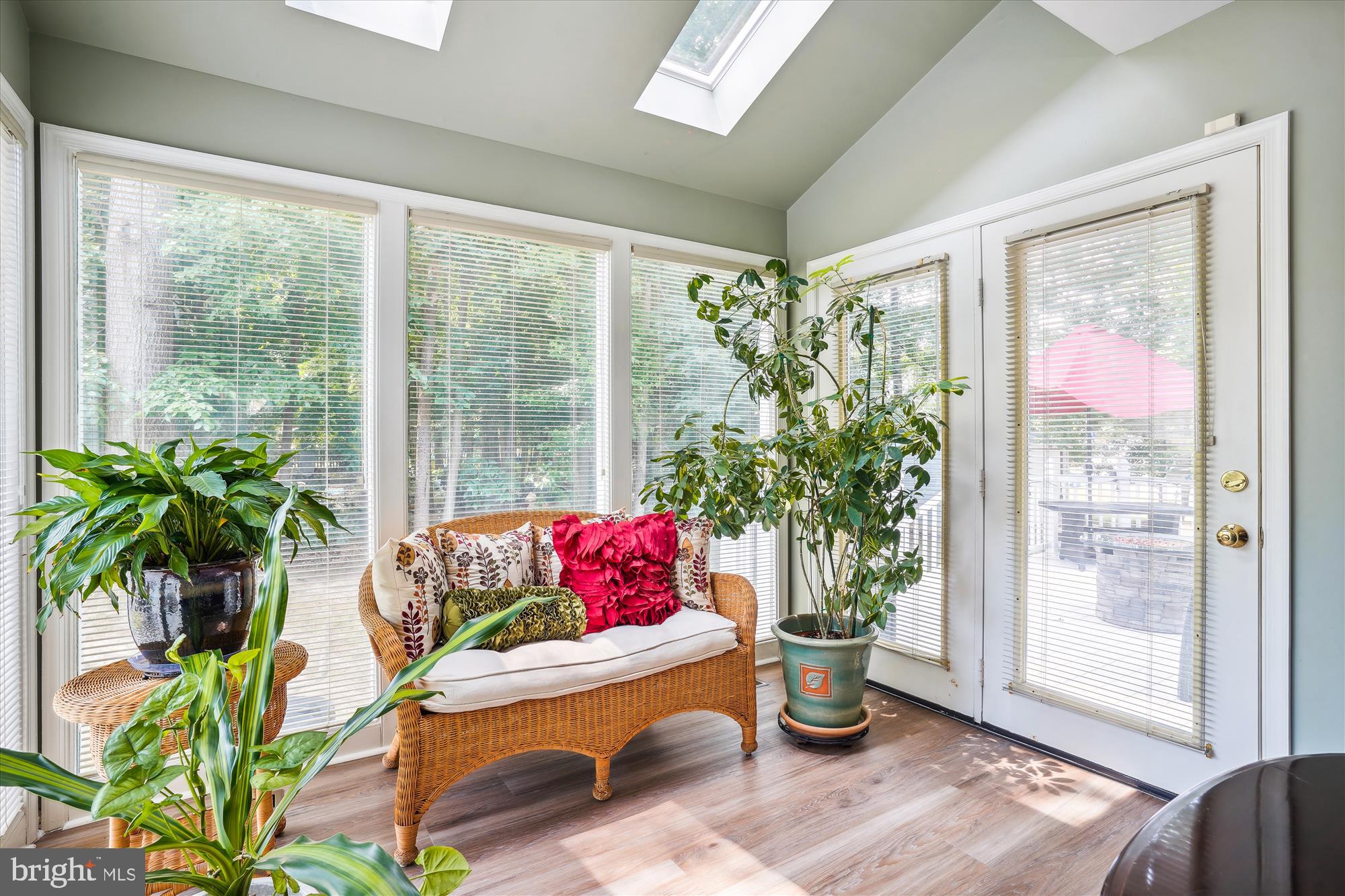 FOX POINT - Residential