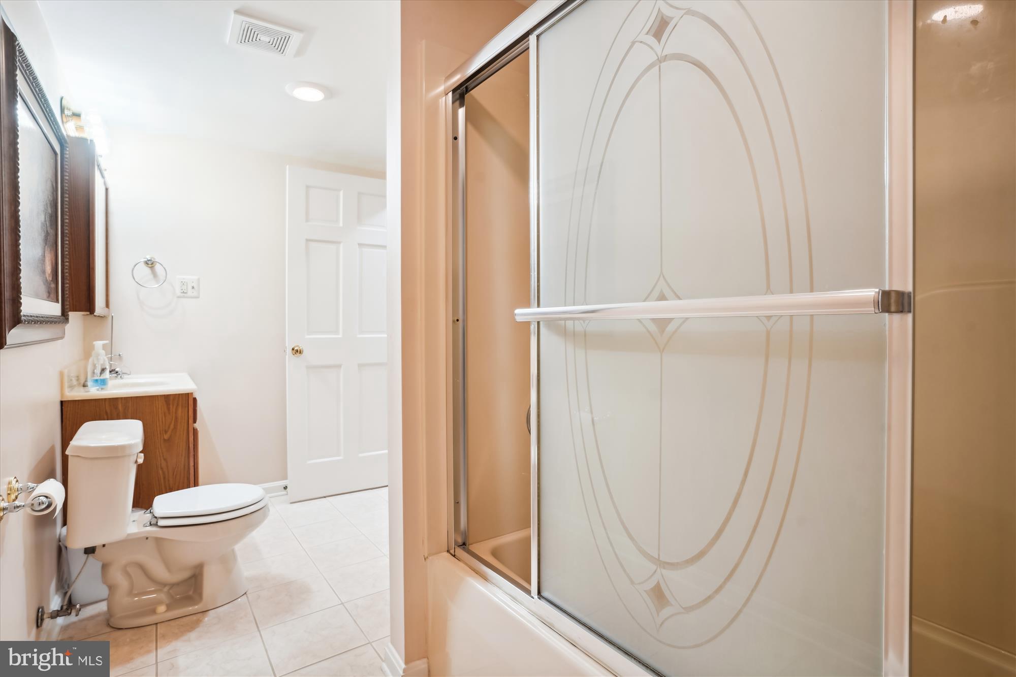 FOX POINT - Residential