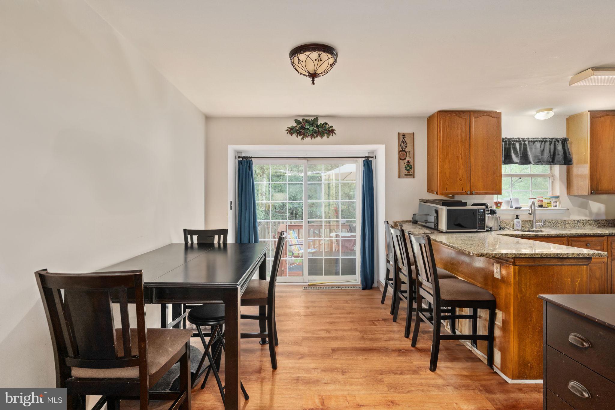 11313 KINGS CREST COURT