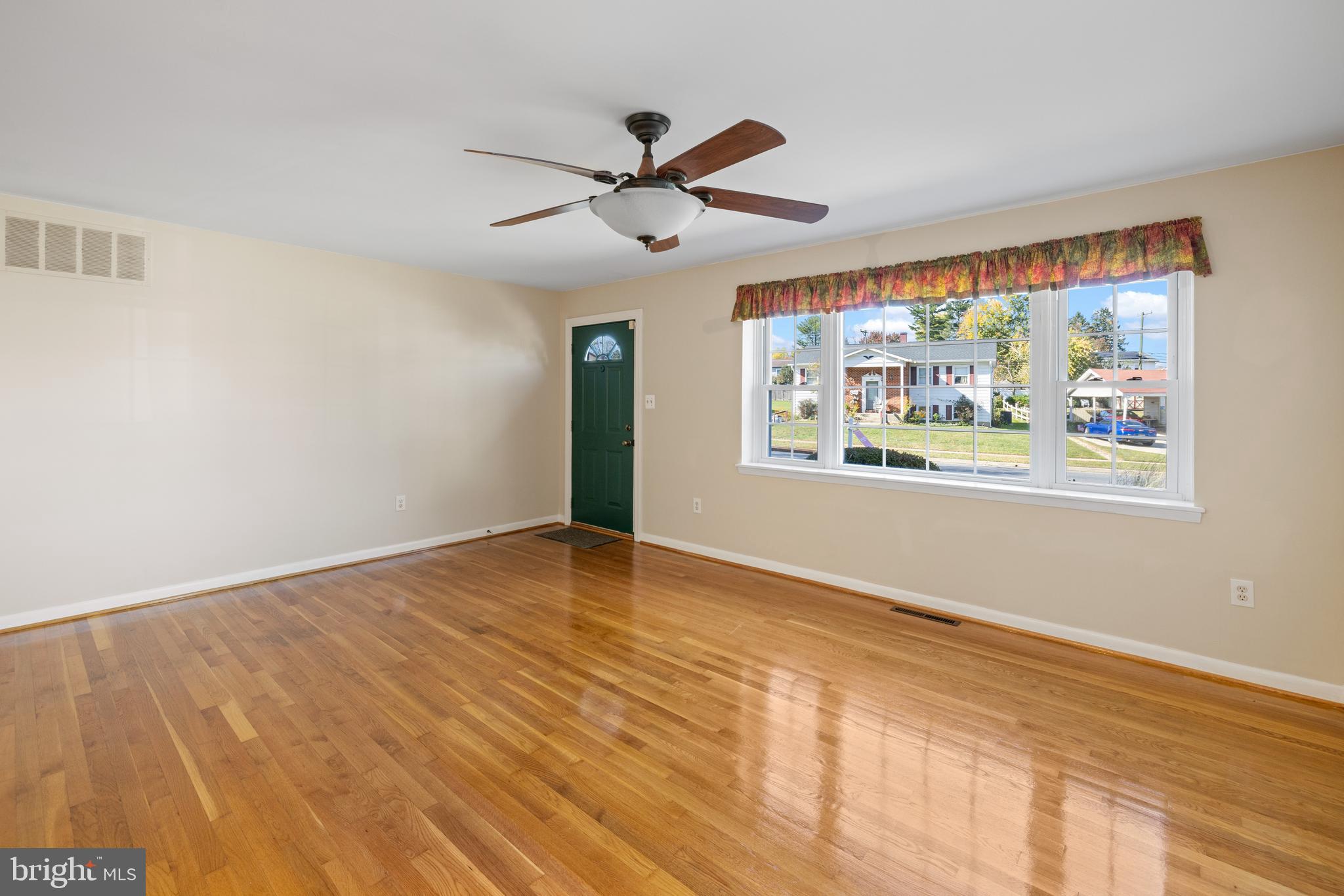 WESTVIEW PARK - Residential