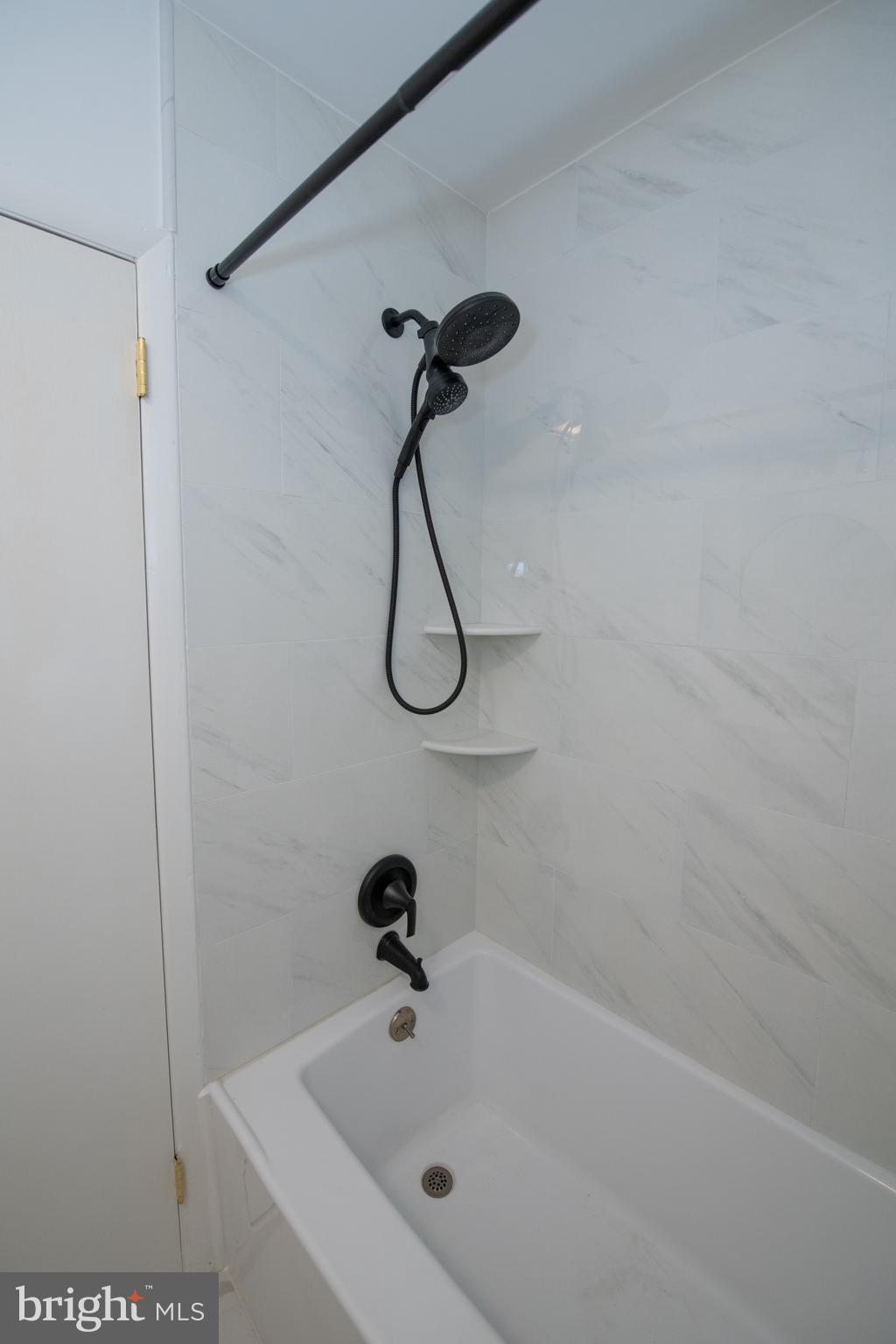 MODENA PARK - Residential