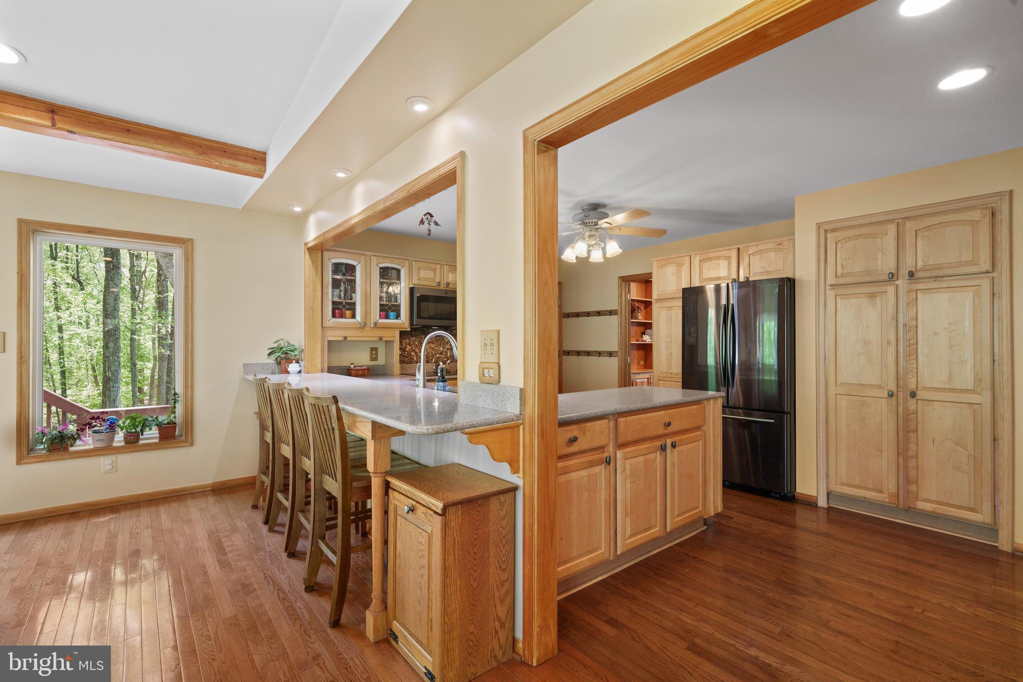 LAKE RIDGE - Residential