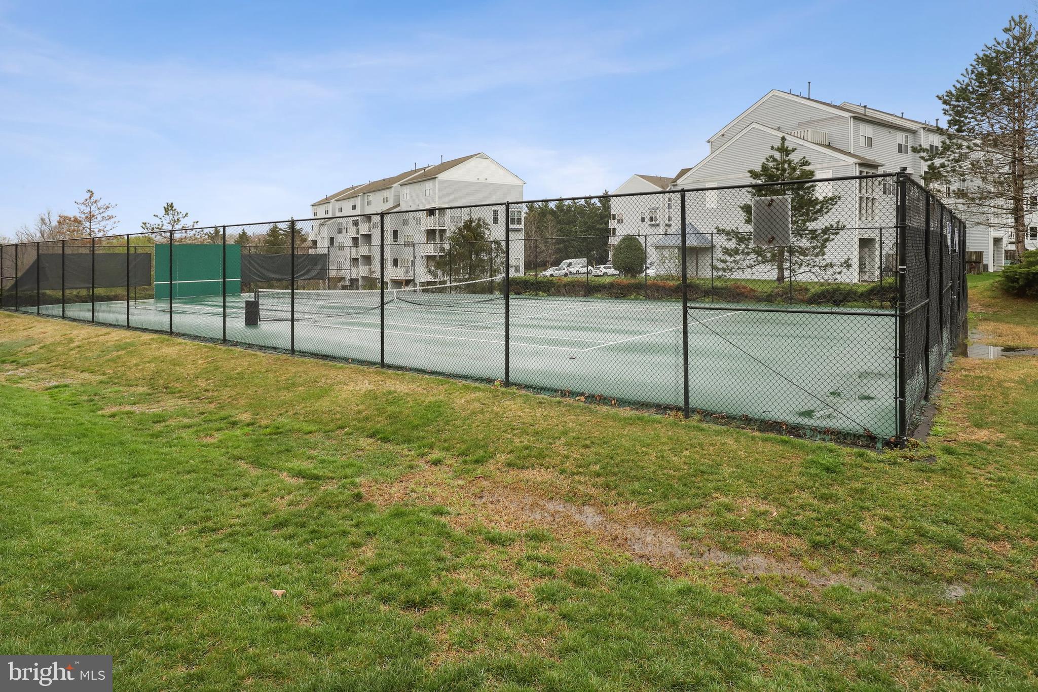 LAKE RIDGE - Residential