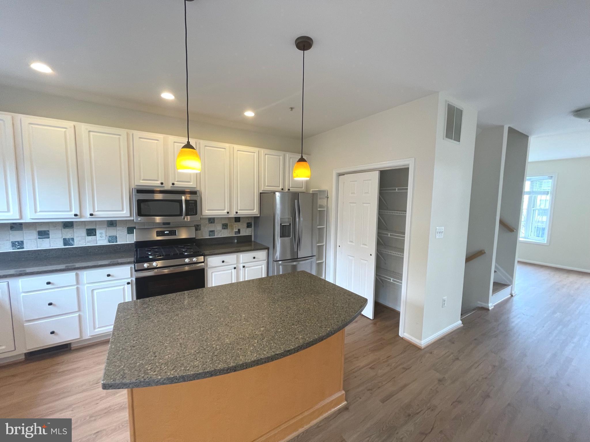 MONTGOMERY TOWNSHIP - Residential Lease