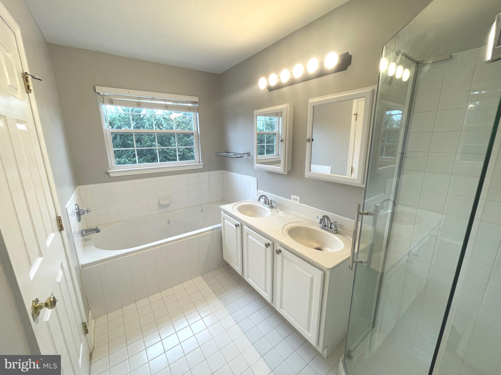 MONTGOMERY TOWNSHIP - Residential Lease