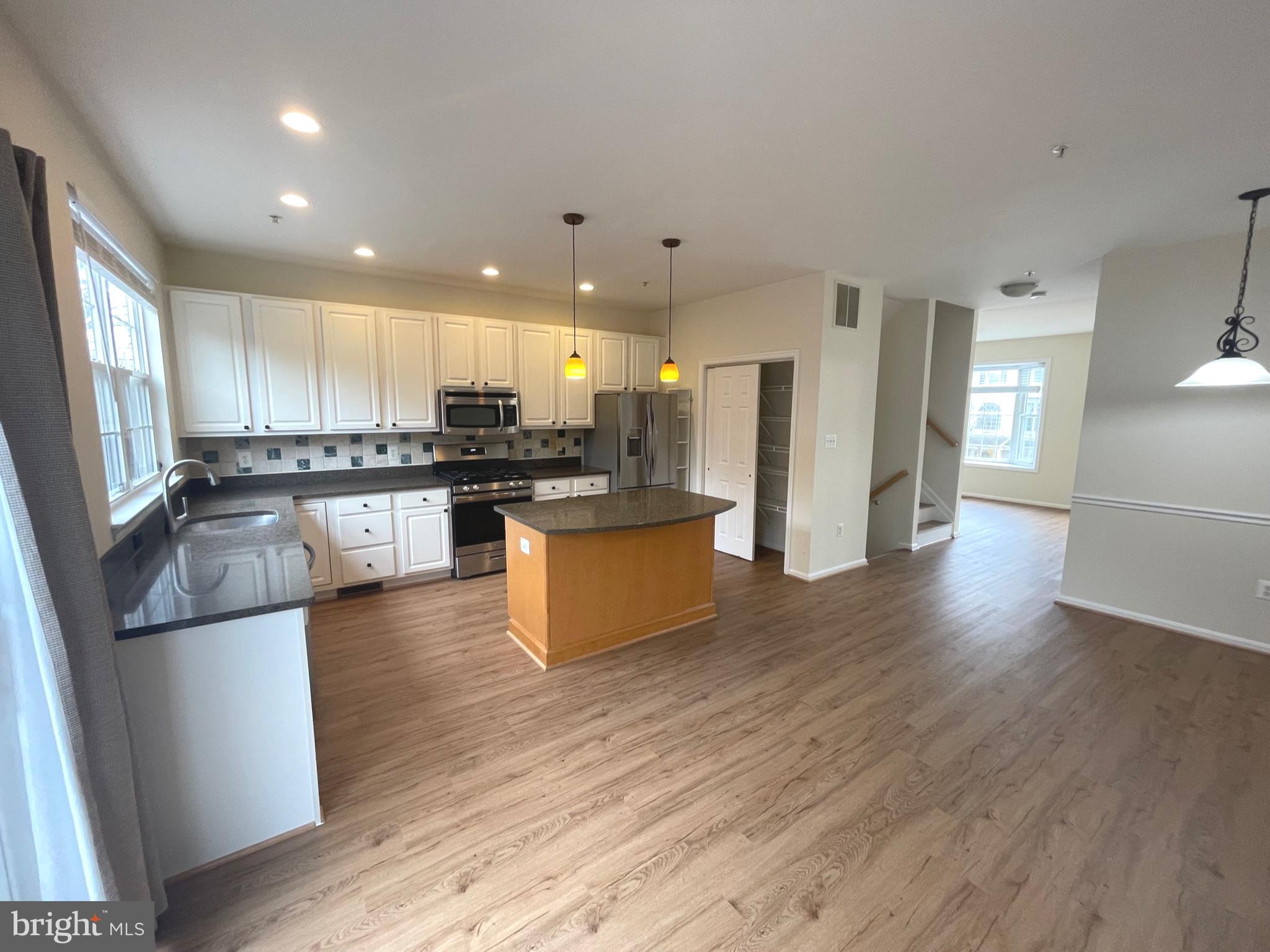 MONTGOMERY TOWNSHIP - Residential Lease