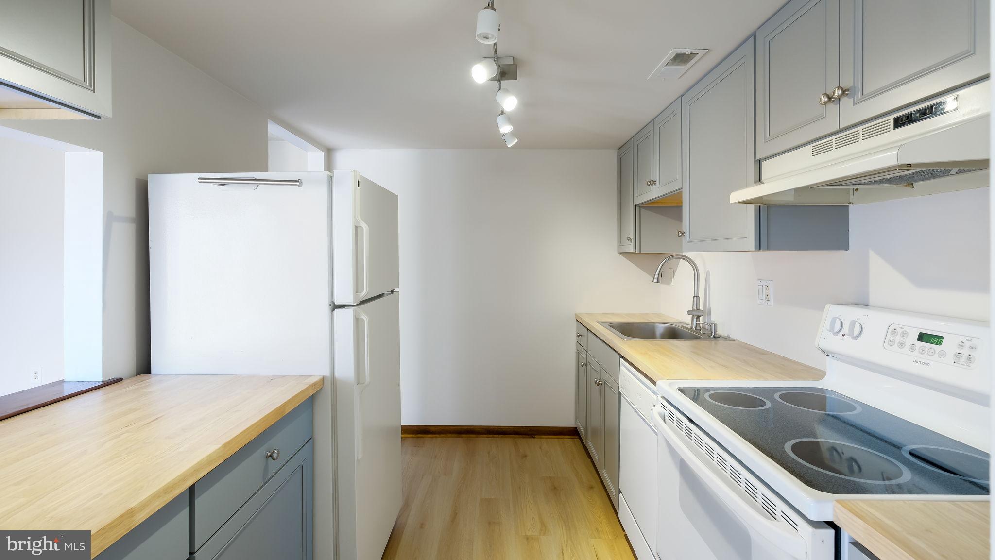 HERMITAGE - Residential