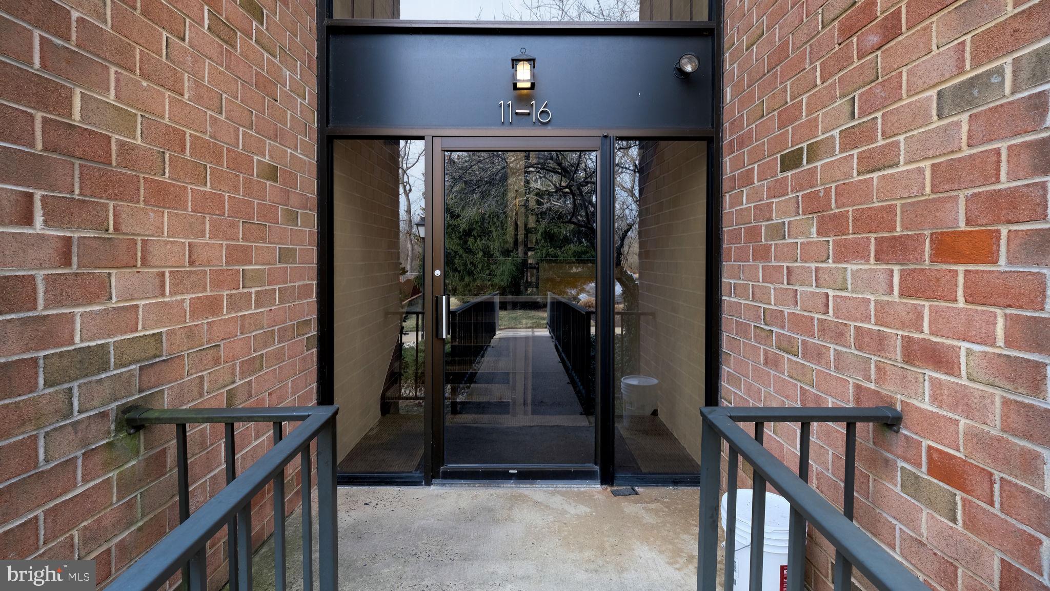 HERMITAGE - Residential