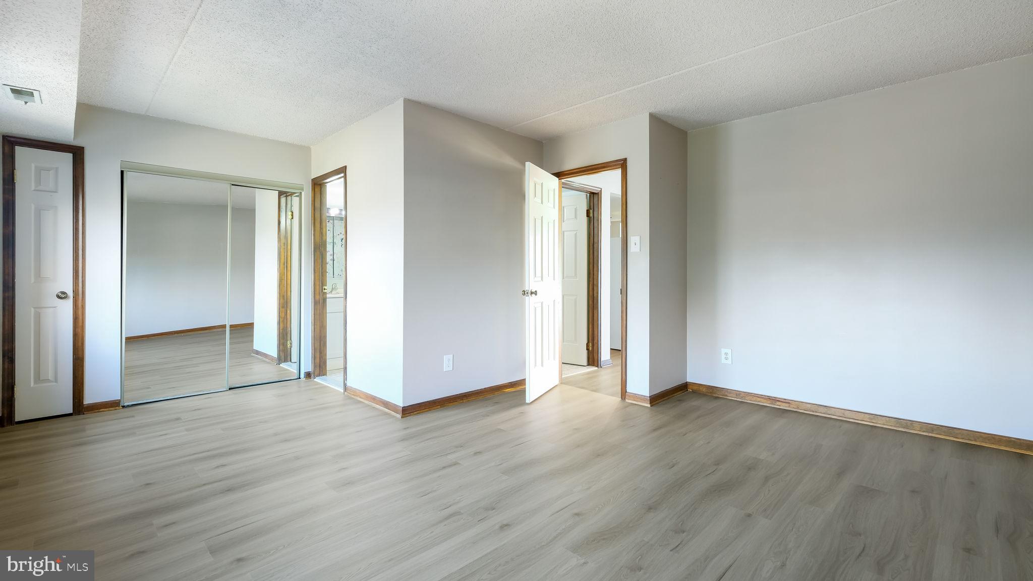 HERMITAGE - Residential