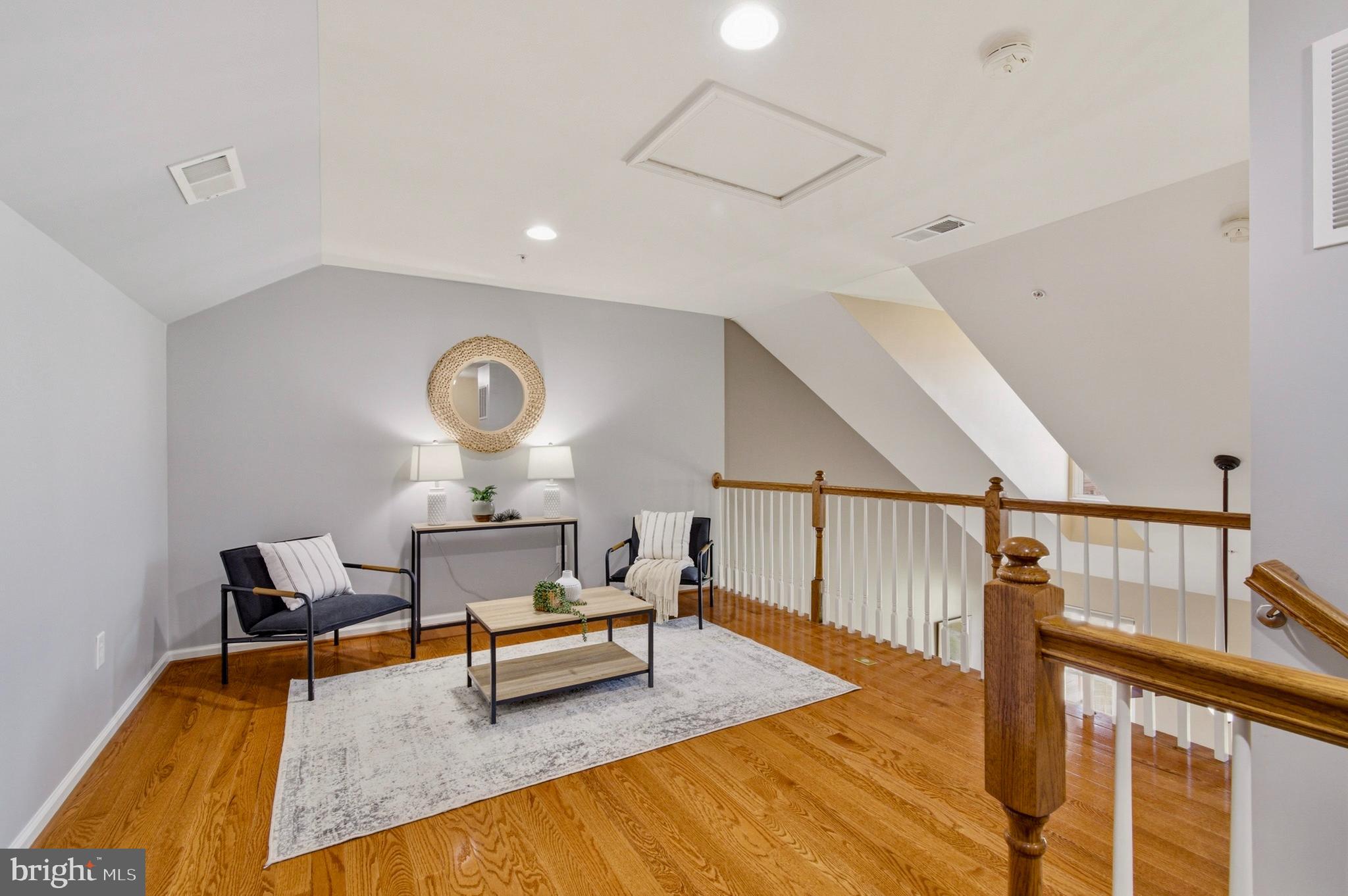 BUCKINGHAM - Residential