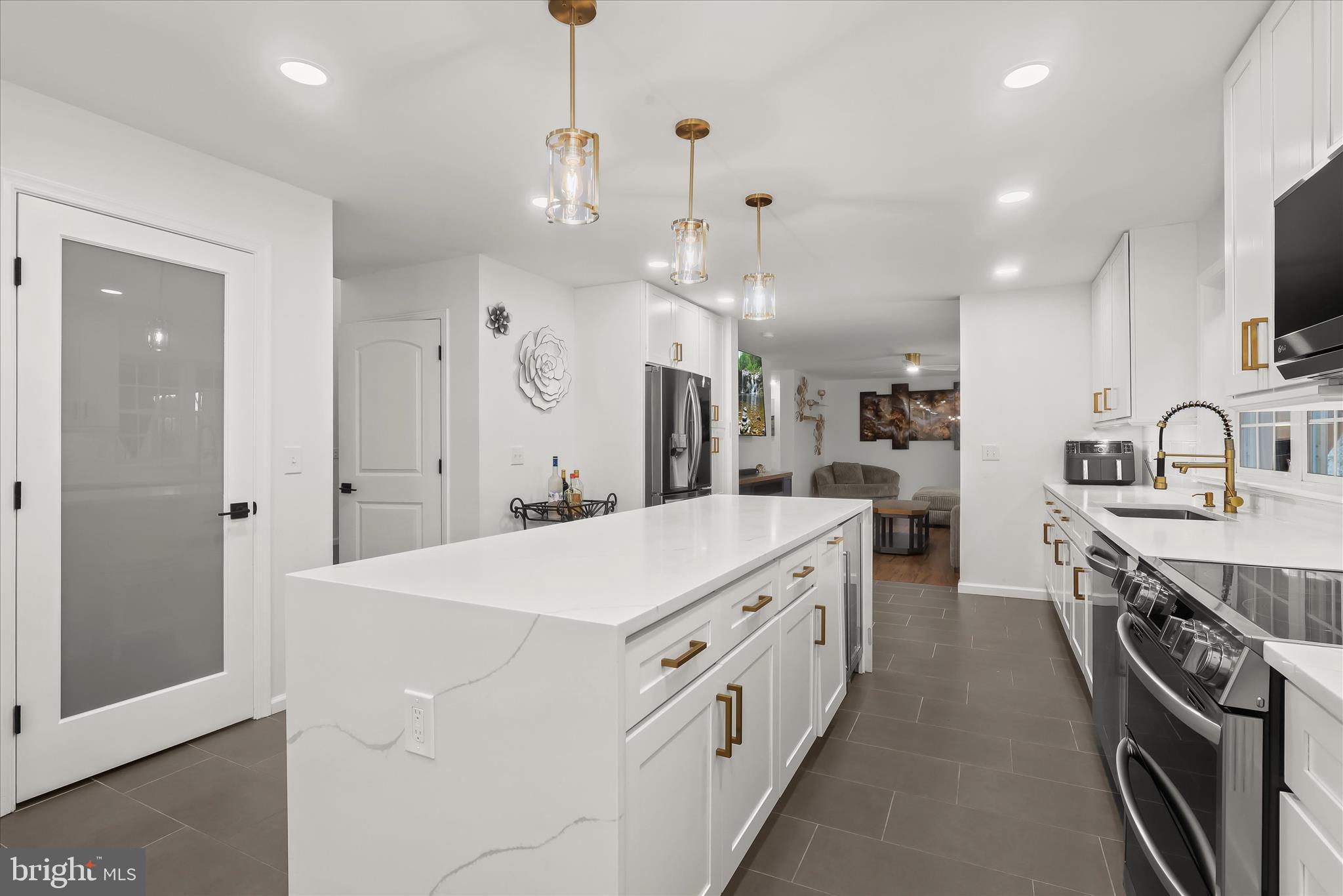 HIGHLAND - Residential