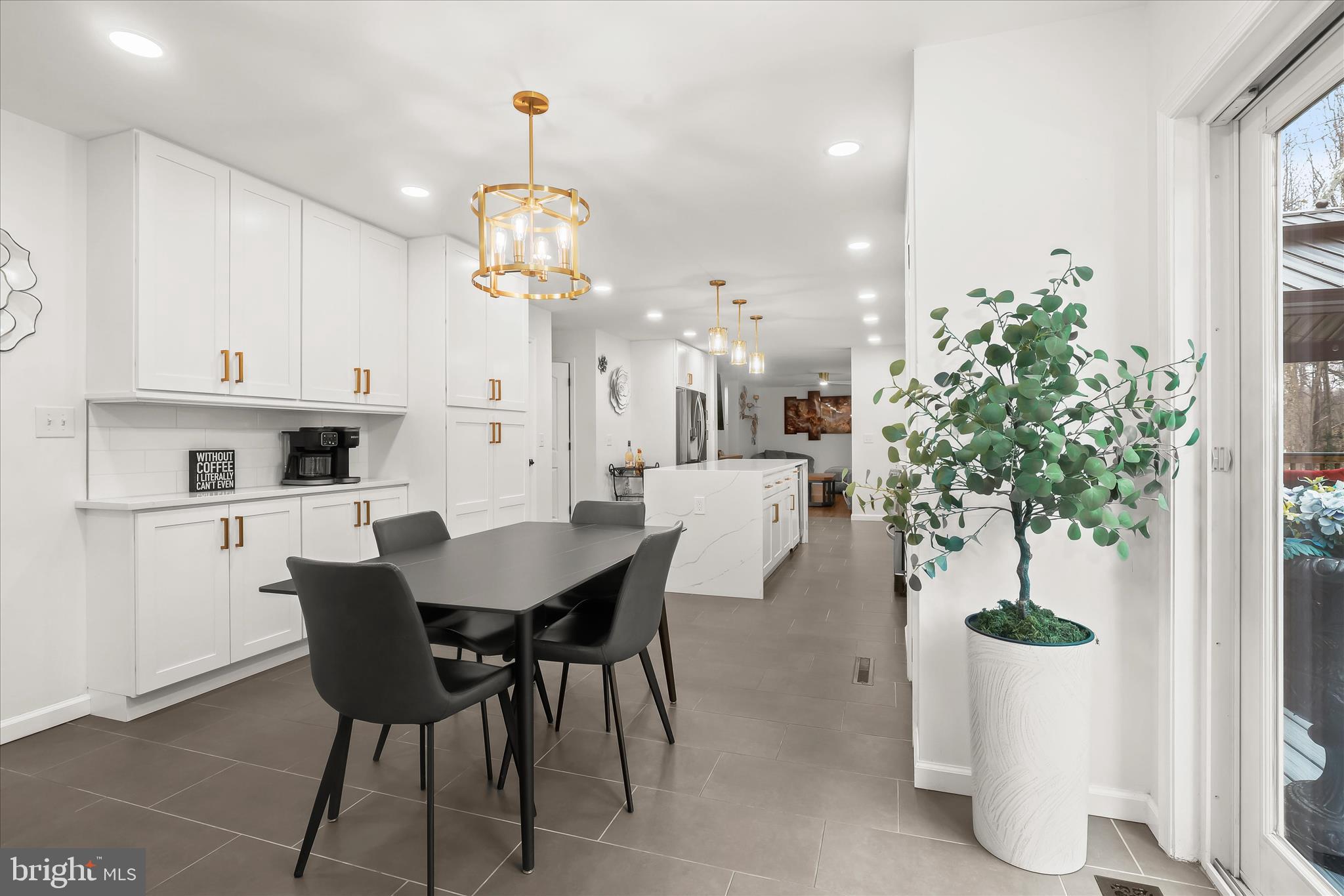 HIGHLAND - Residential