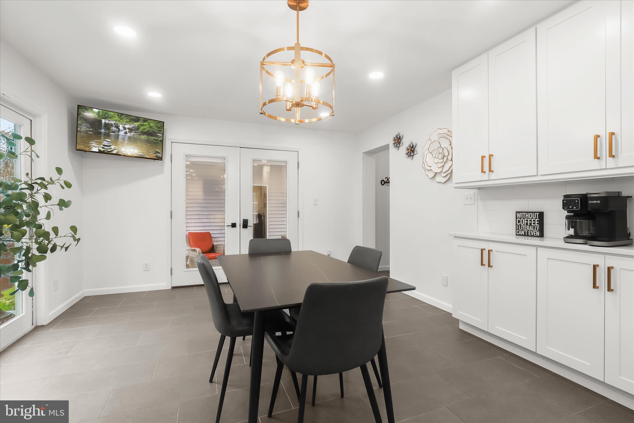 HIGHLAND - Residential