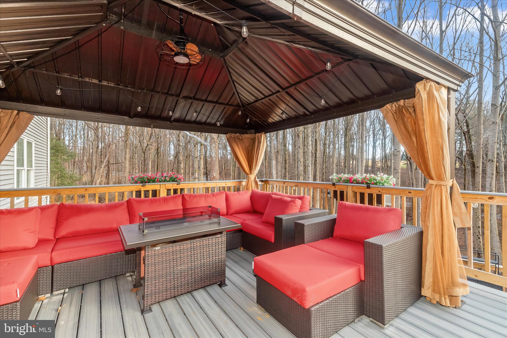 HIGHLAND - Residential