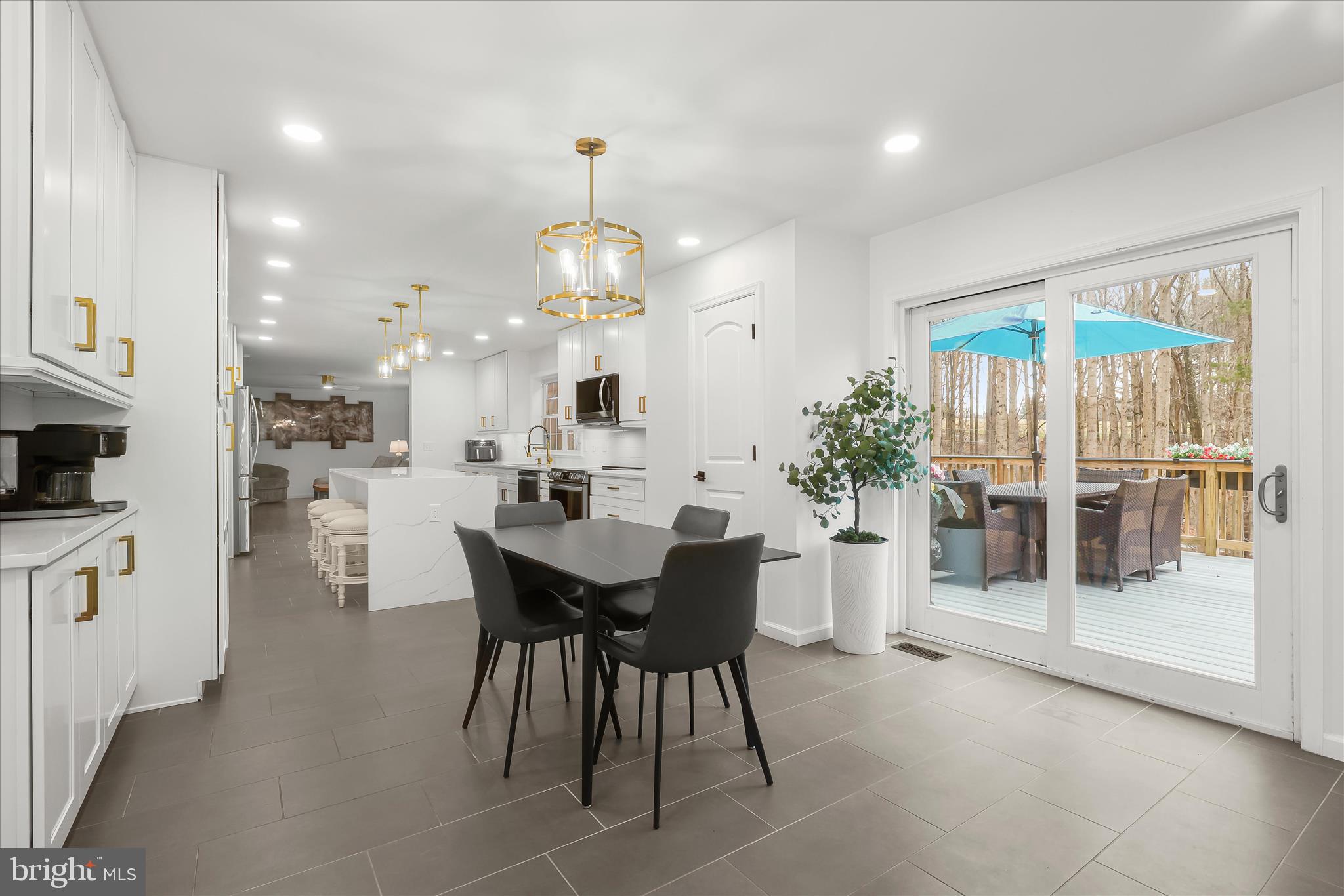 HIGHLAND - Residential