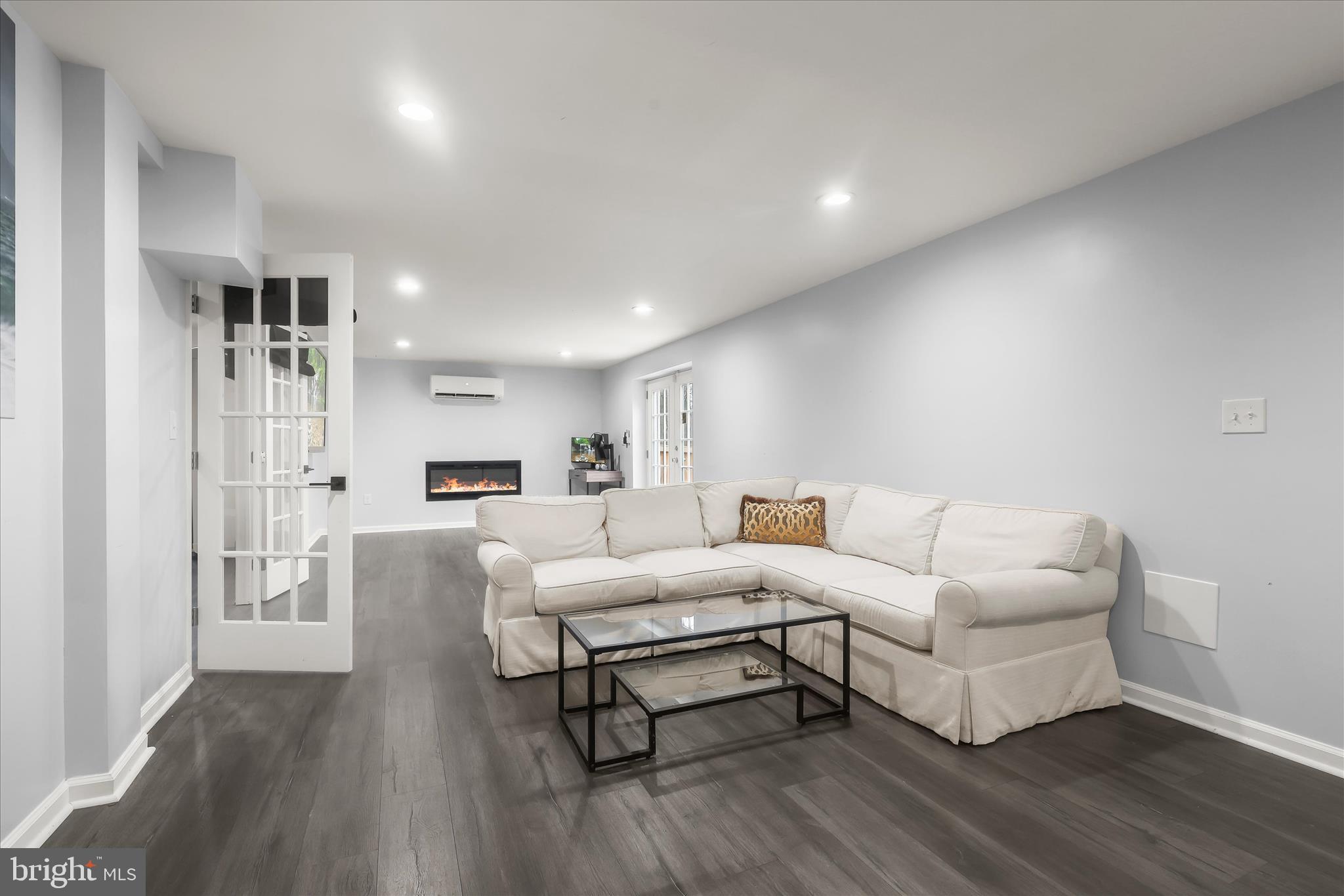 HIGHLAND - Residential