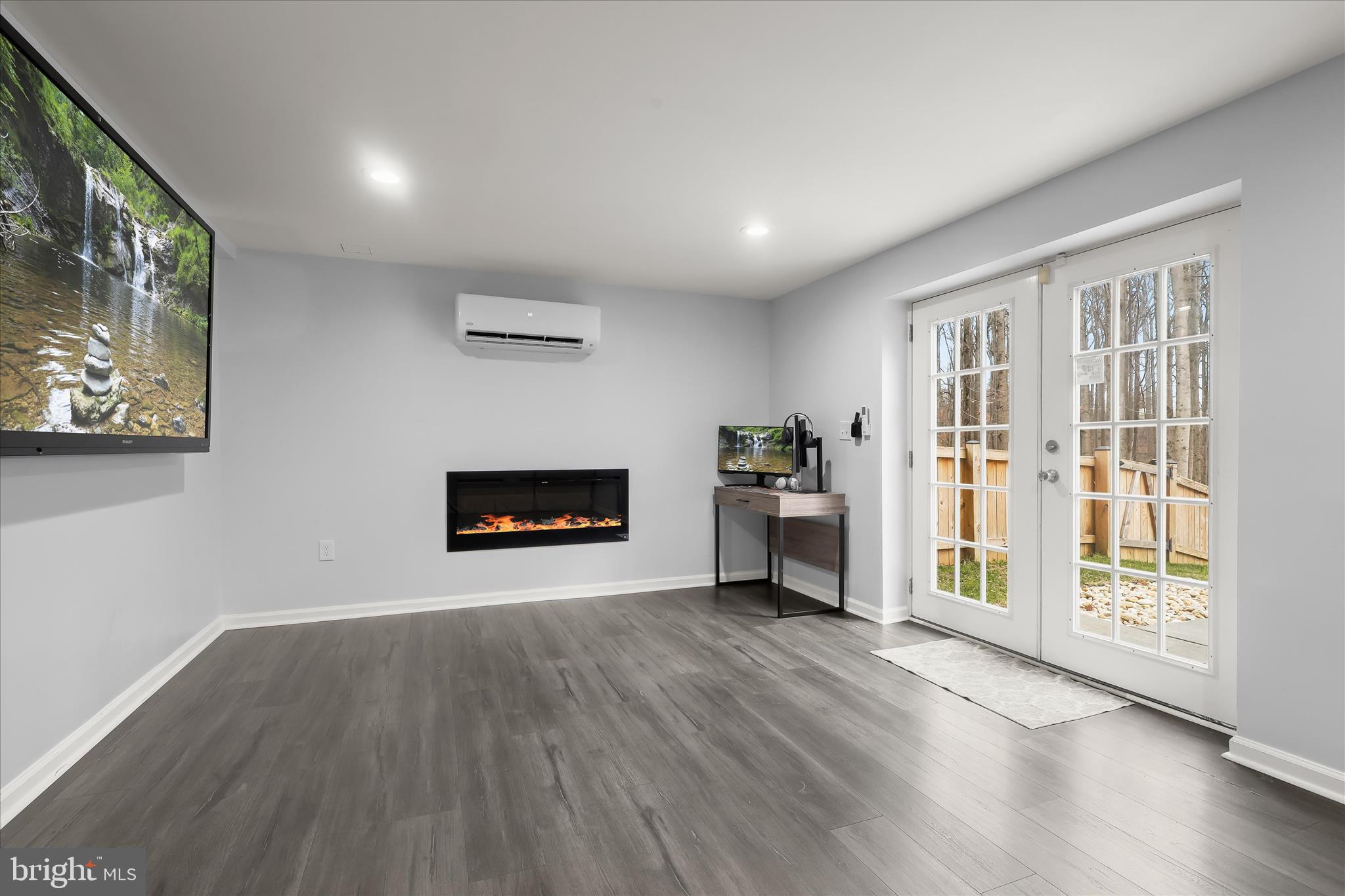 HIGHLAND - Residential