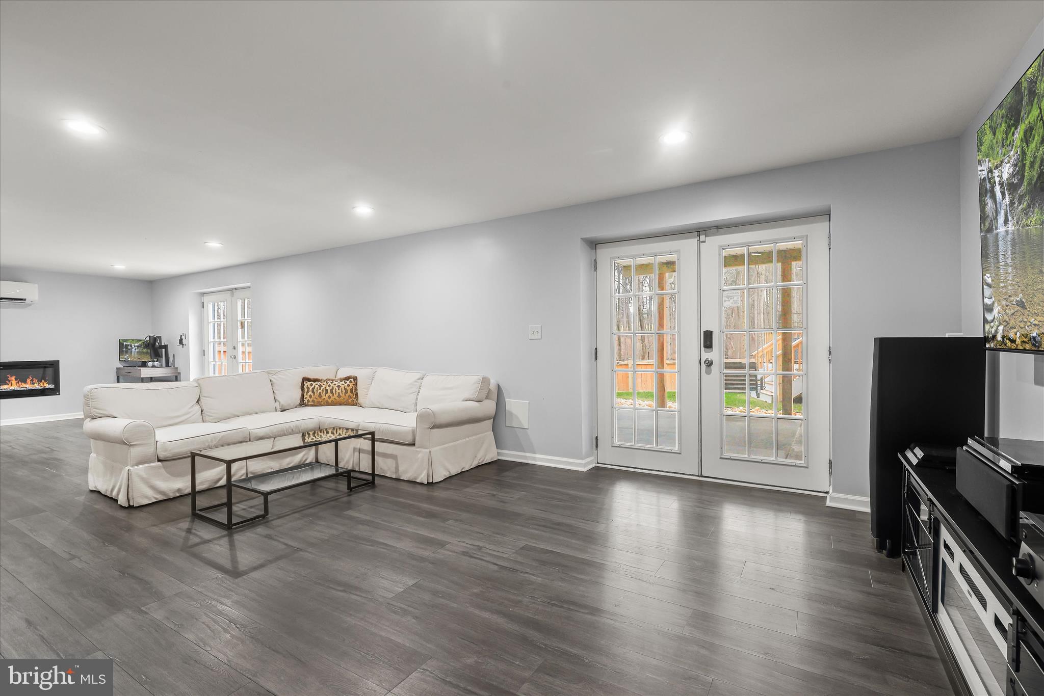 HIGHLAND - Residential