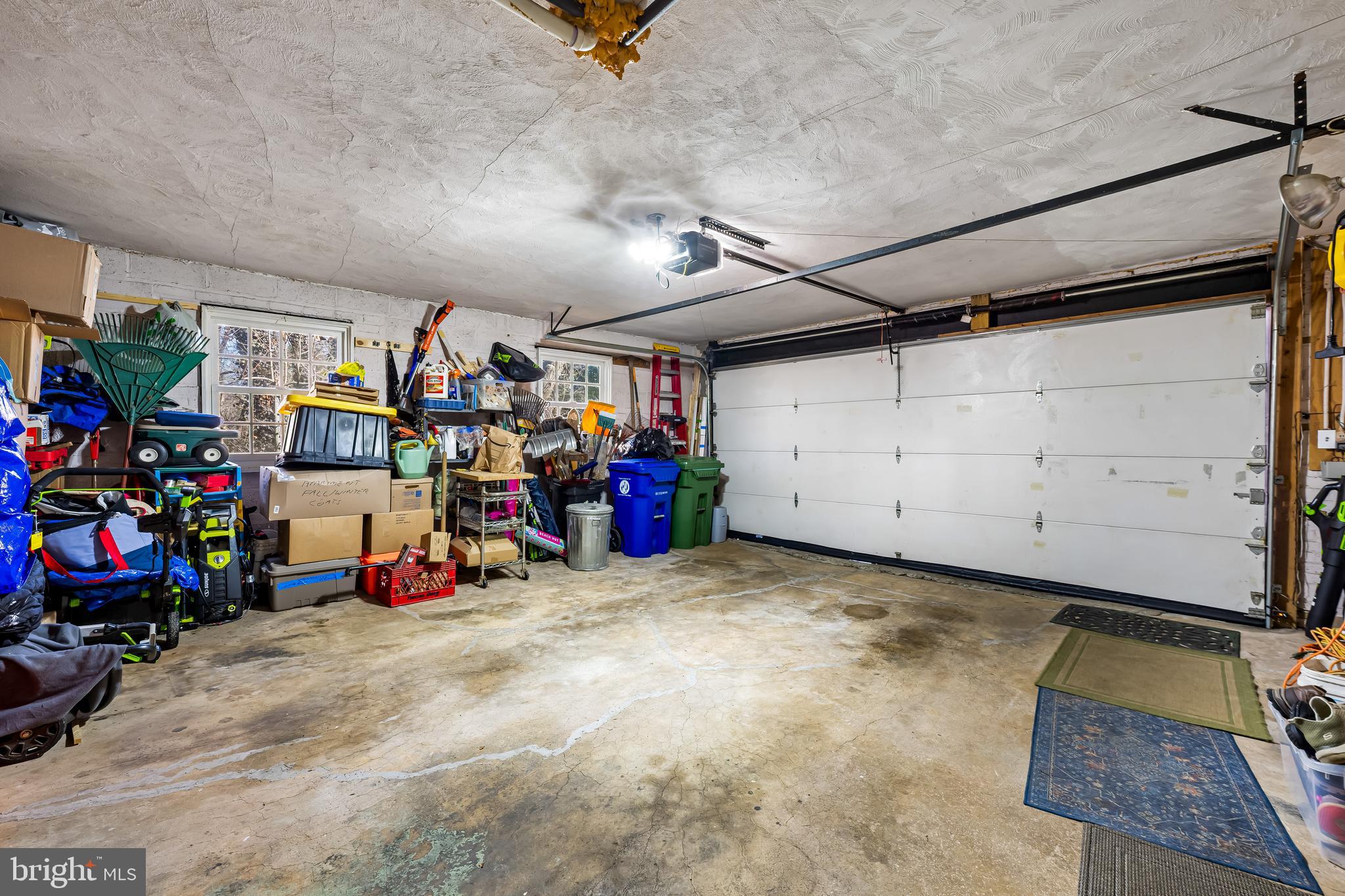 KEMPER GREEN - Residential