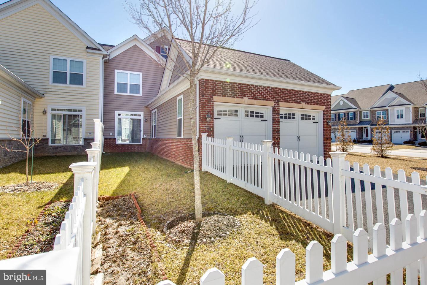 TURF VALLEY - Residential