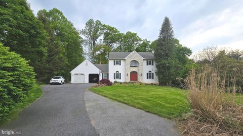 Photo of 898 Skyline Drive, Gap, PA 17527 (MLS # PALA2051266)
