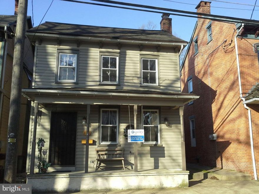 Well maintained and manicured single home. Enjoy the warmth and atmosphere of indoor gas FP Beautiful garden pergola for outdoor entertaining. 2 car oversized garage. Upgraded gas furnace with tankless hot water heater. Cheery and full of light. Just move in and enjoy. Seller is related to Listing agent.