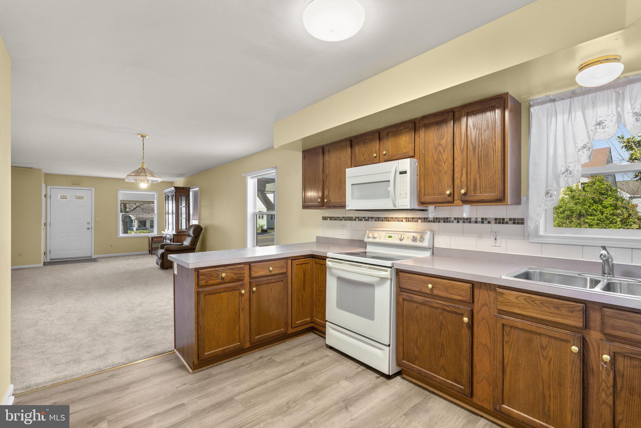 OAKLEIGH BEACH - Residential