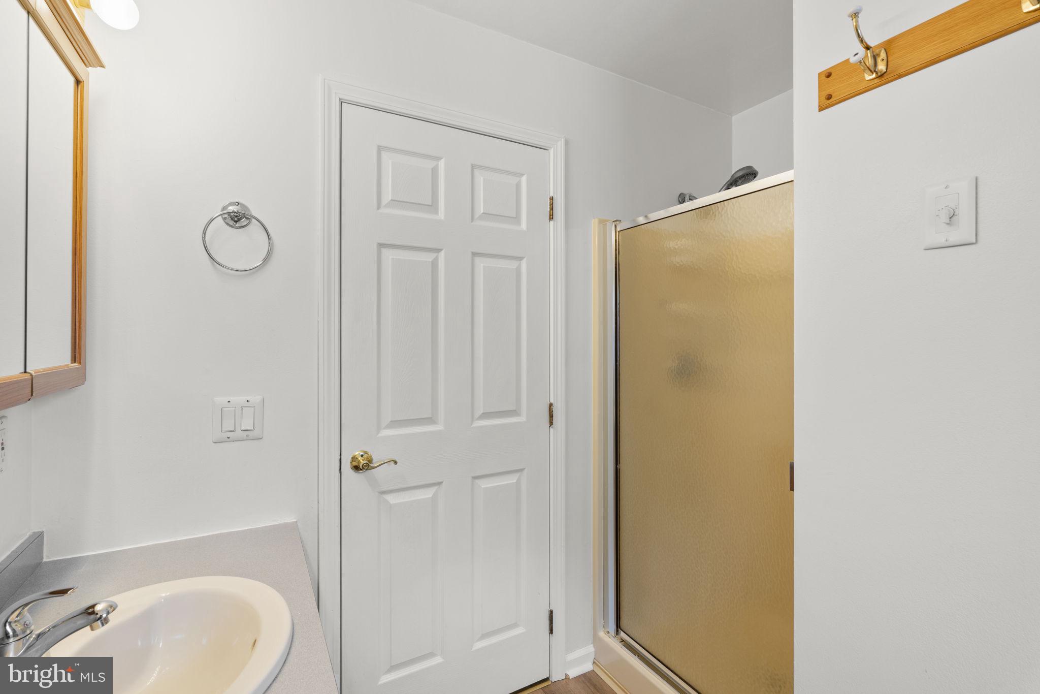 OAKLEIGH BEACH - Residential