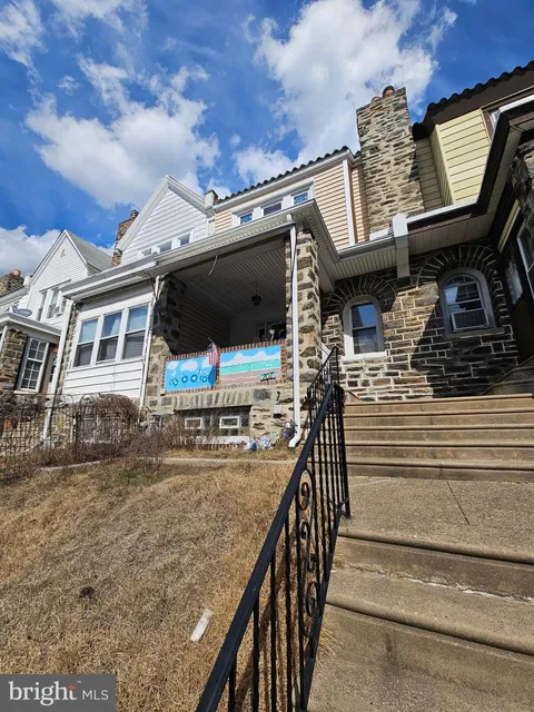 207 Avon Road, Upper Darby, PA MLS: PADE2087036