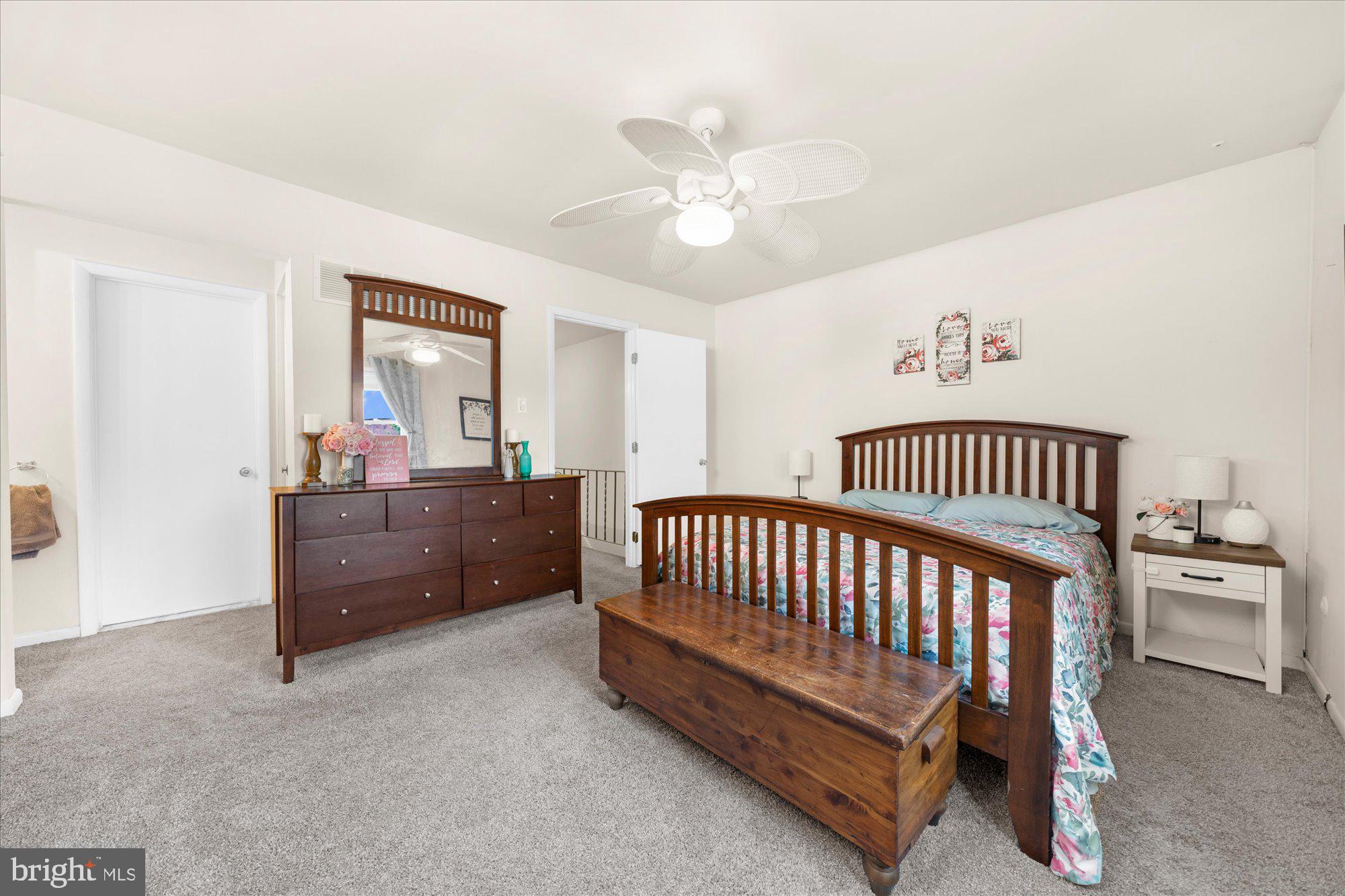 WALNUT RIDGE ESTS - Residential