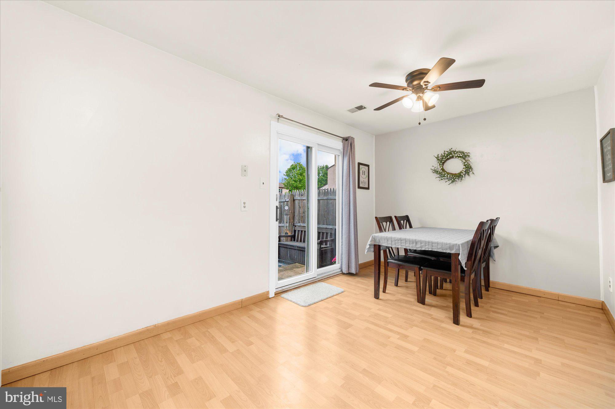 WALNUT RIDGE ESTS - Residential