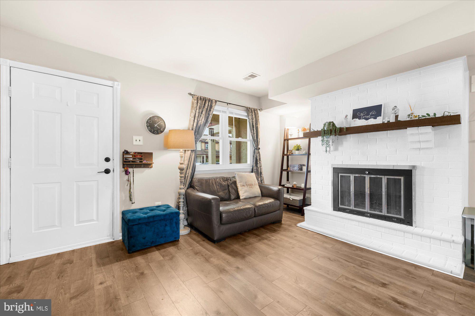 1802 WALNUT RIDGE ESTATE
