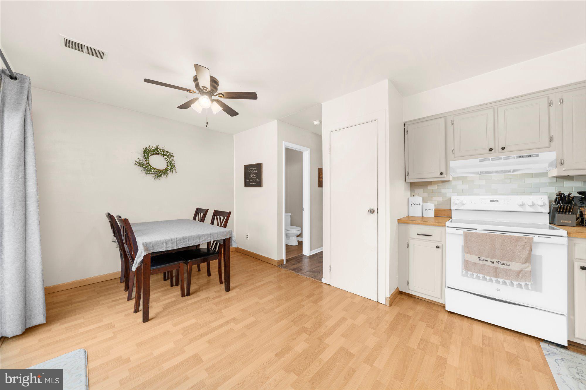 WALNUT RIDGE ESTS - Residential