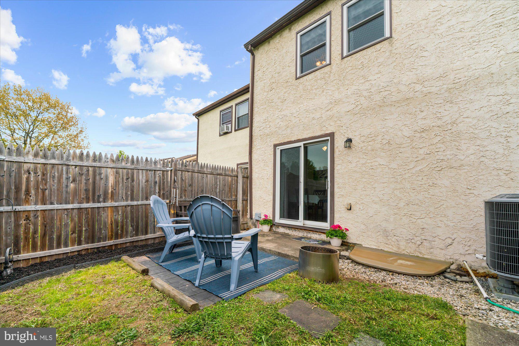 WALNUT RIDGE ESTS - Residential