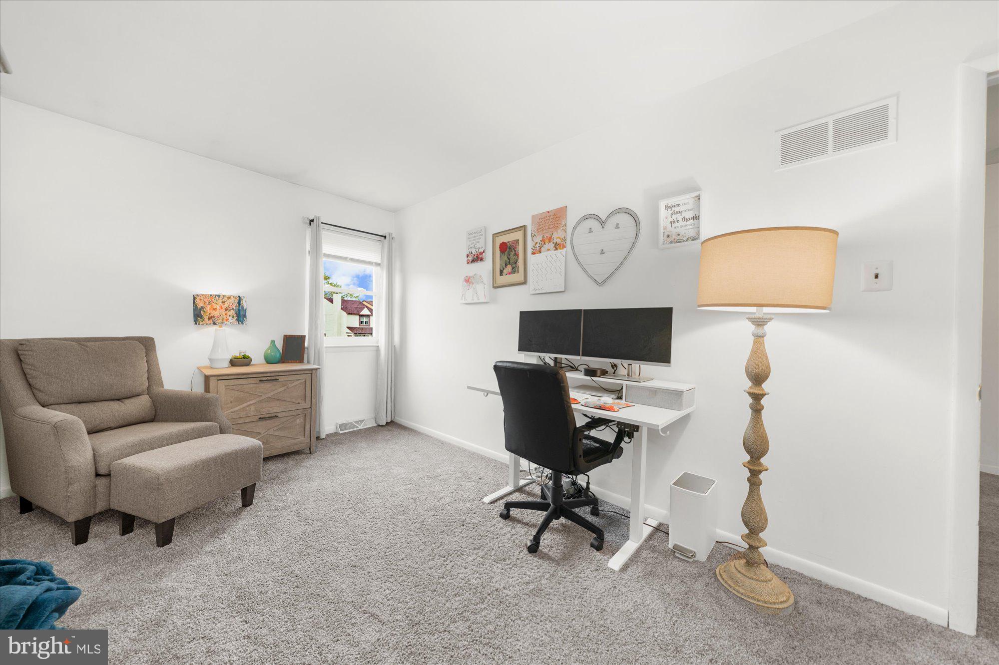 WALNUT RIDGE ESTS - Residential