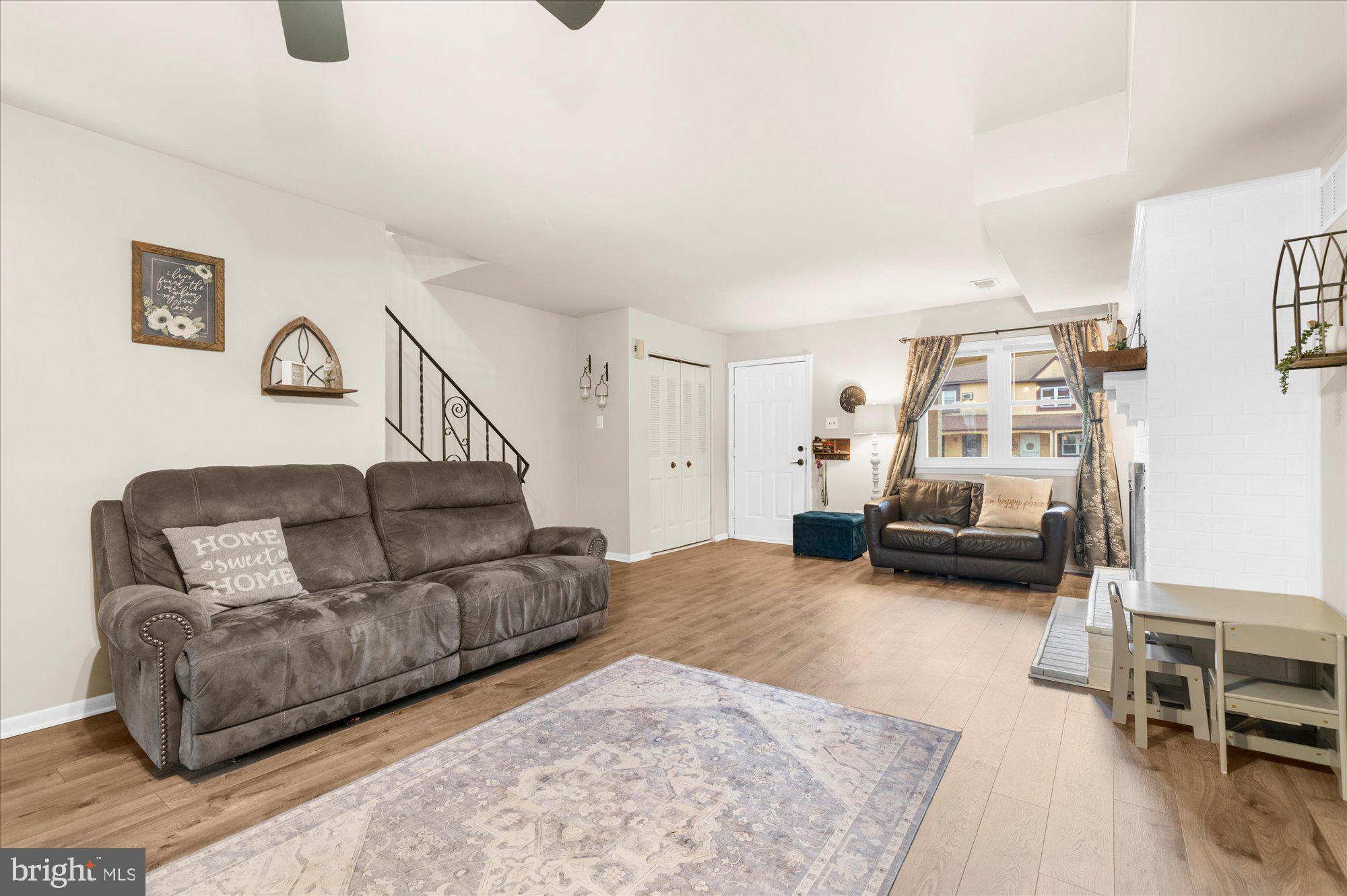 WALNUT RIDGE ESTS - Residential