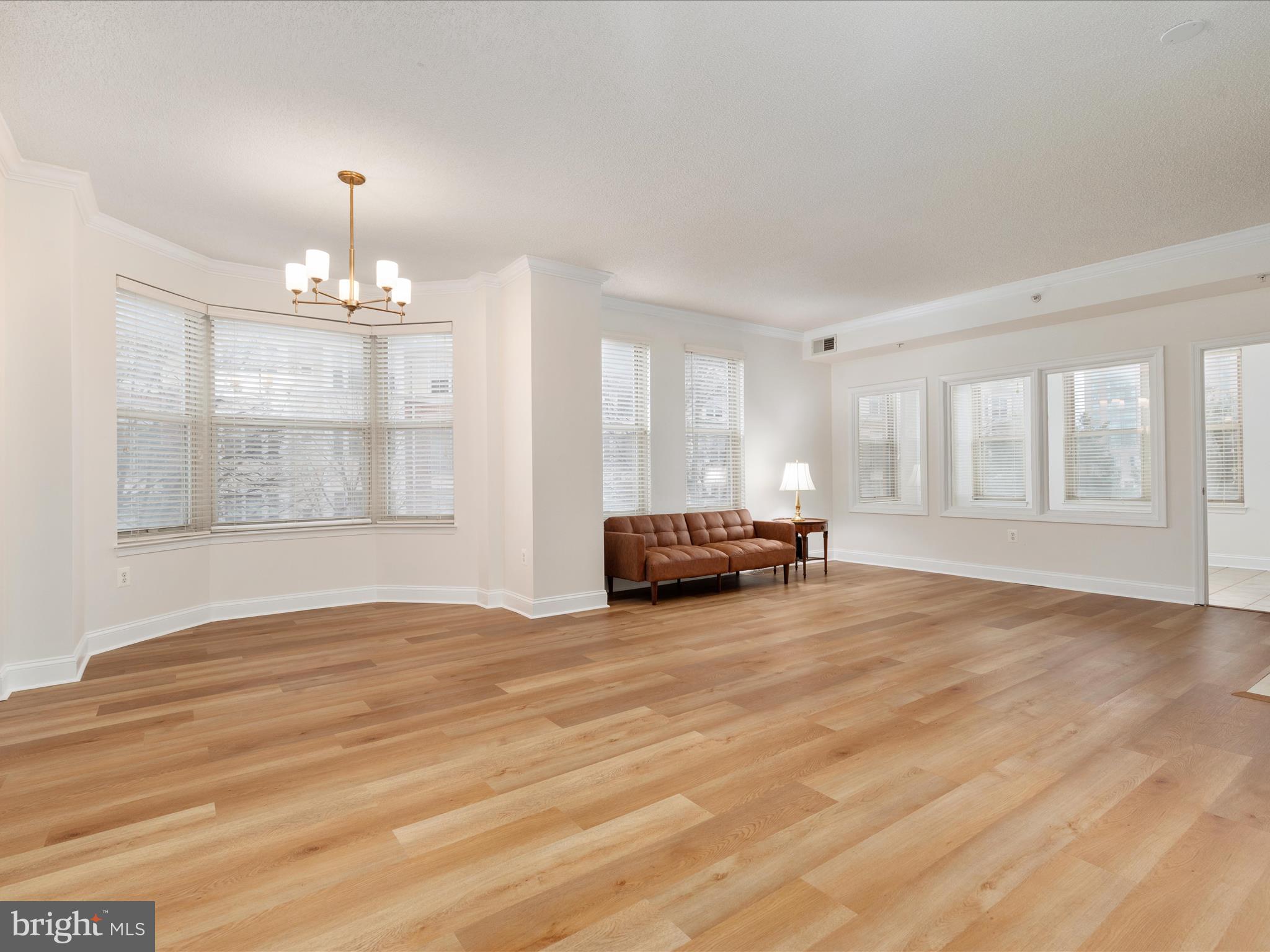 11776 STRATFORD HOUSE PLACE 202