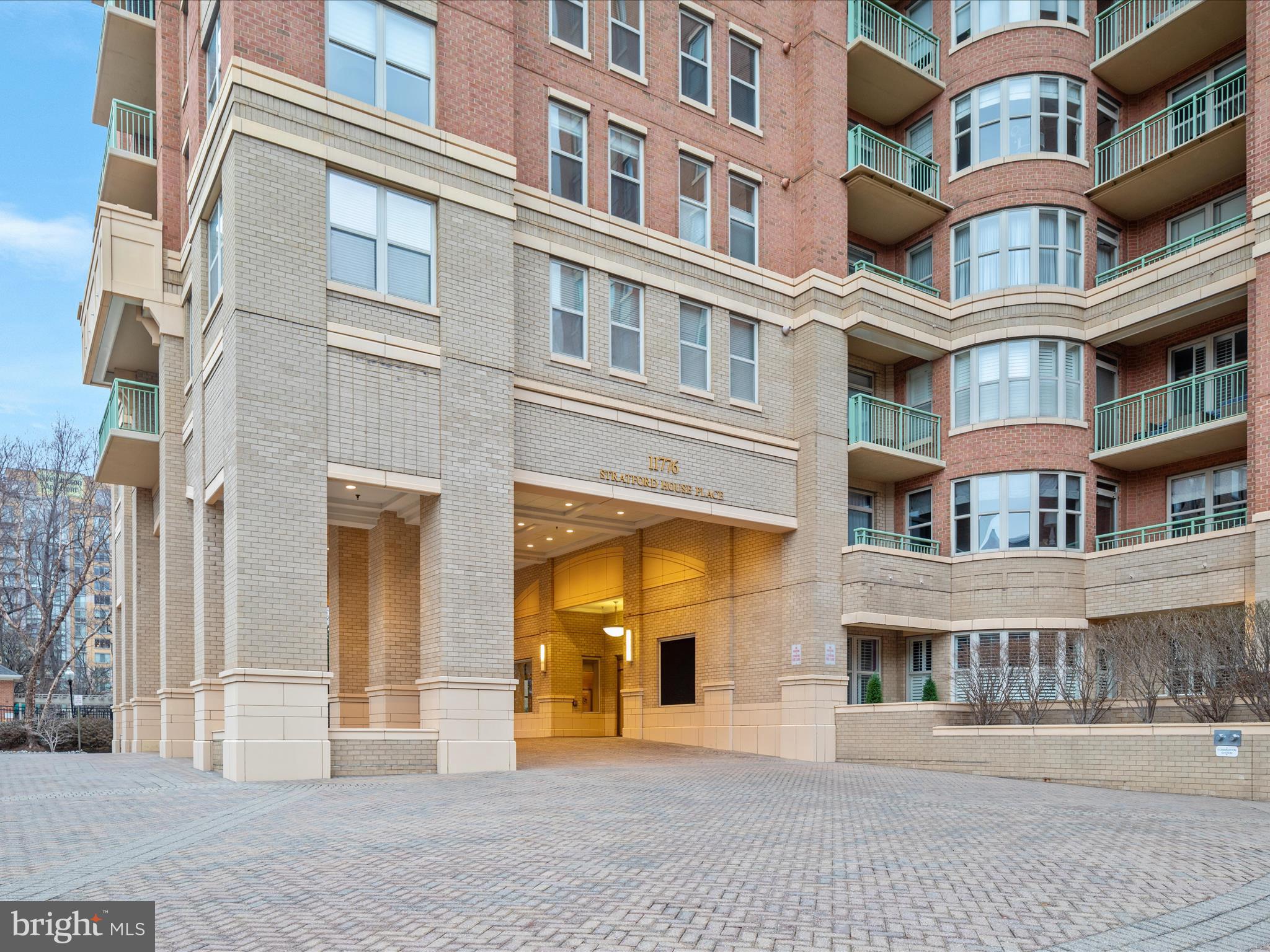 11776 STRATFORD HOUSE PLACE 202