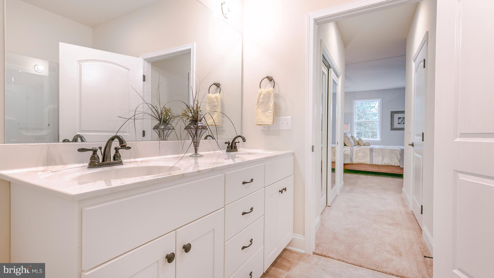 CROSSGATES - Residential