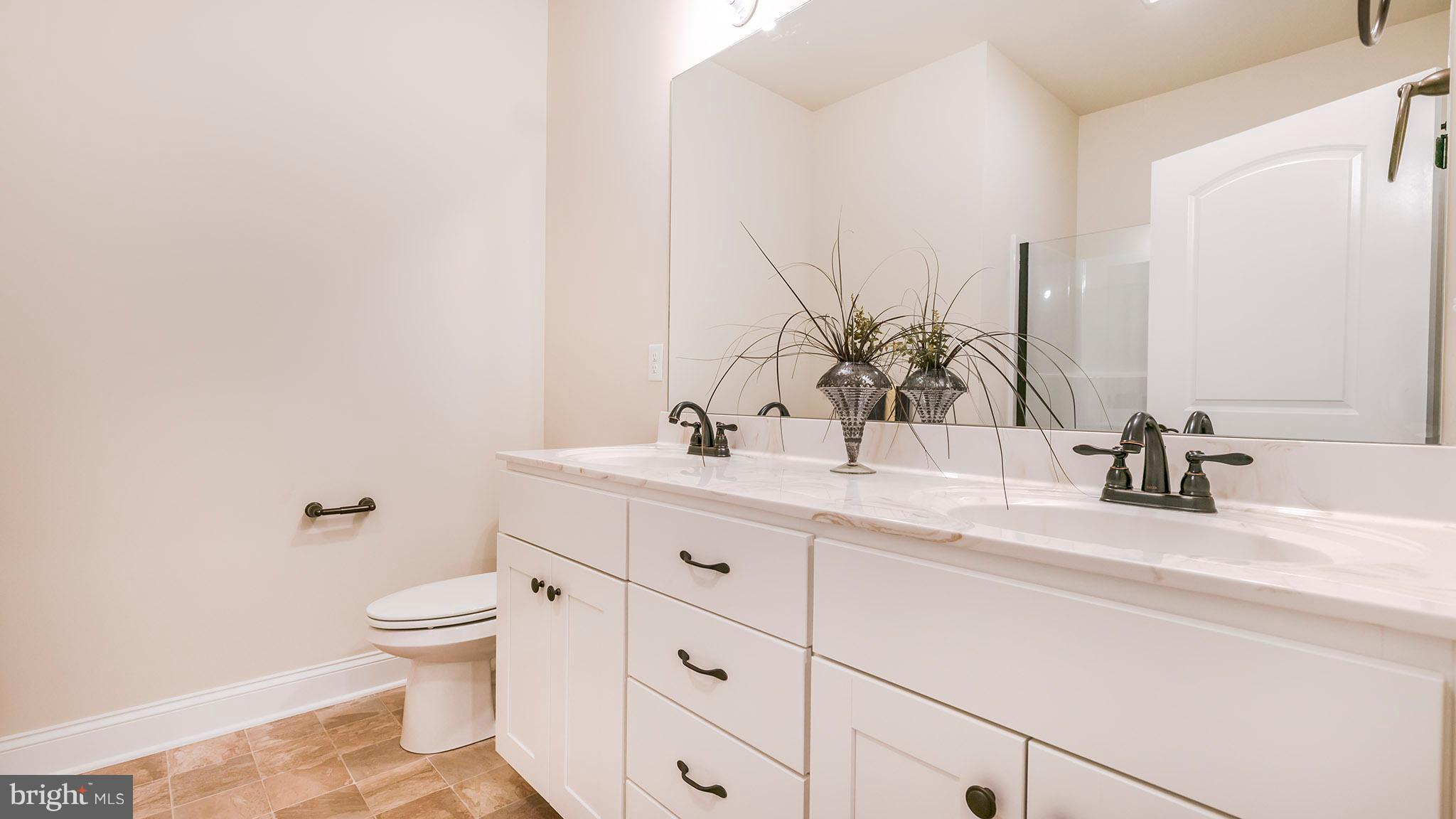 CROSSGATES - Residential