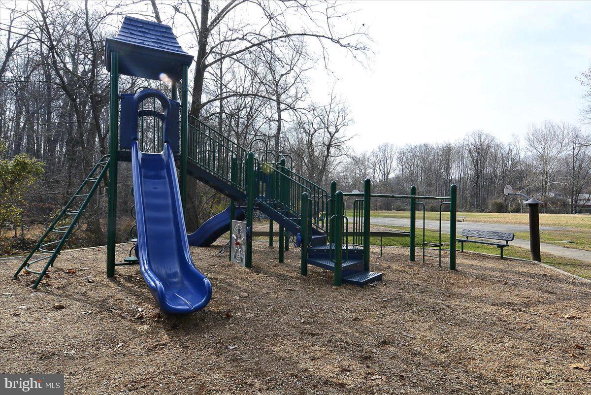 NORTH BETHESDA - Residential